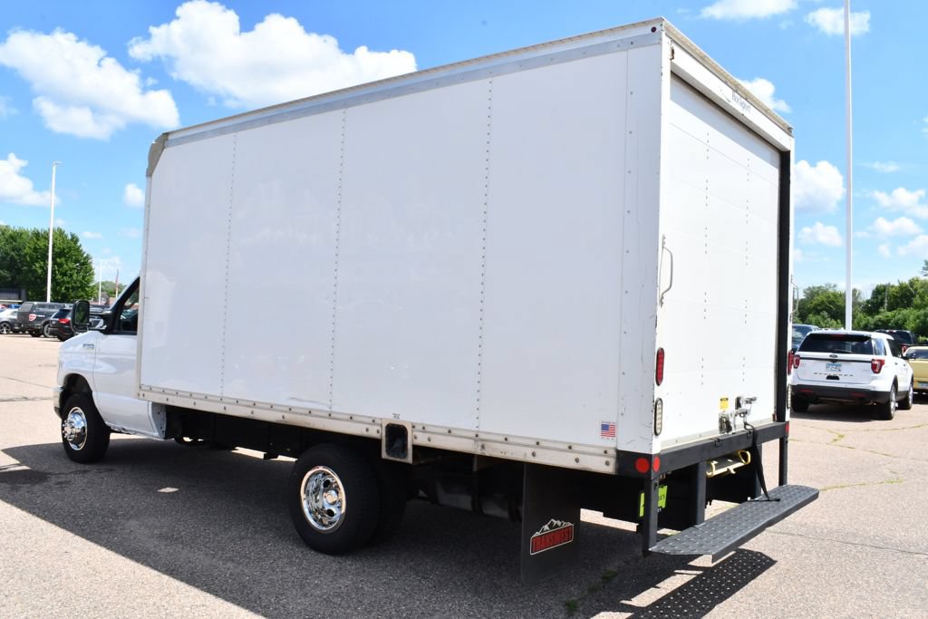 Used 2015 Ford E-450 and Econoline 450 Super Duty RWD image 15