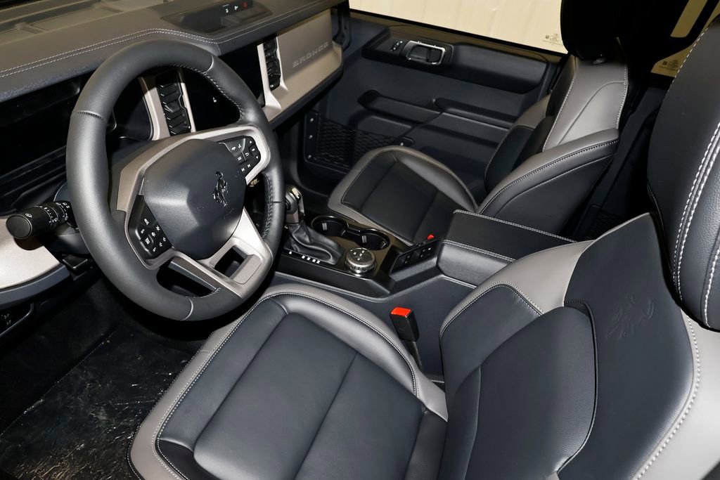 New 2025 Ford Bronco Outer Banks image 27