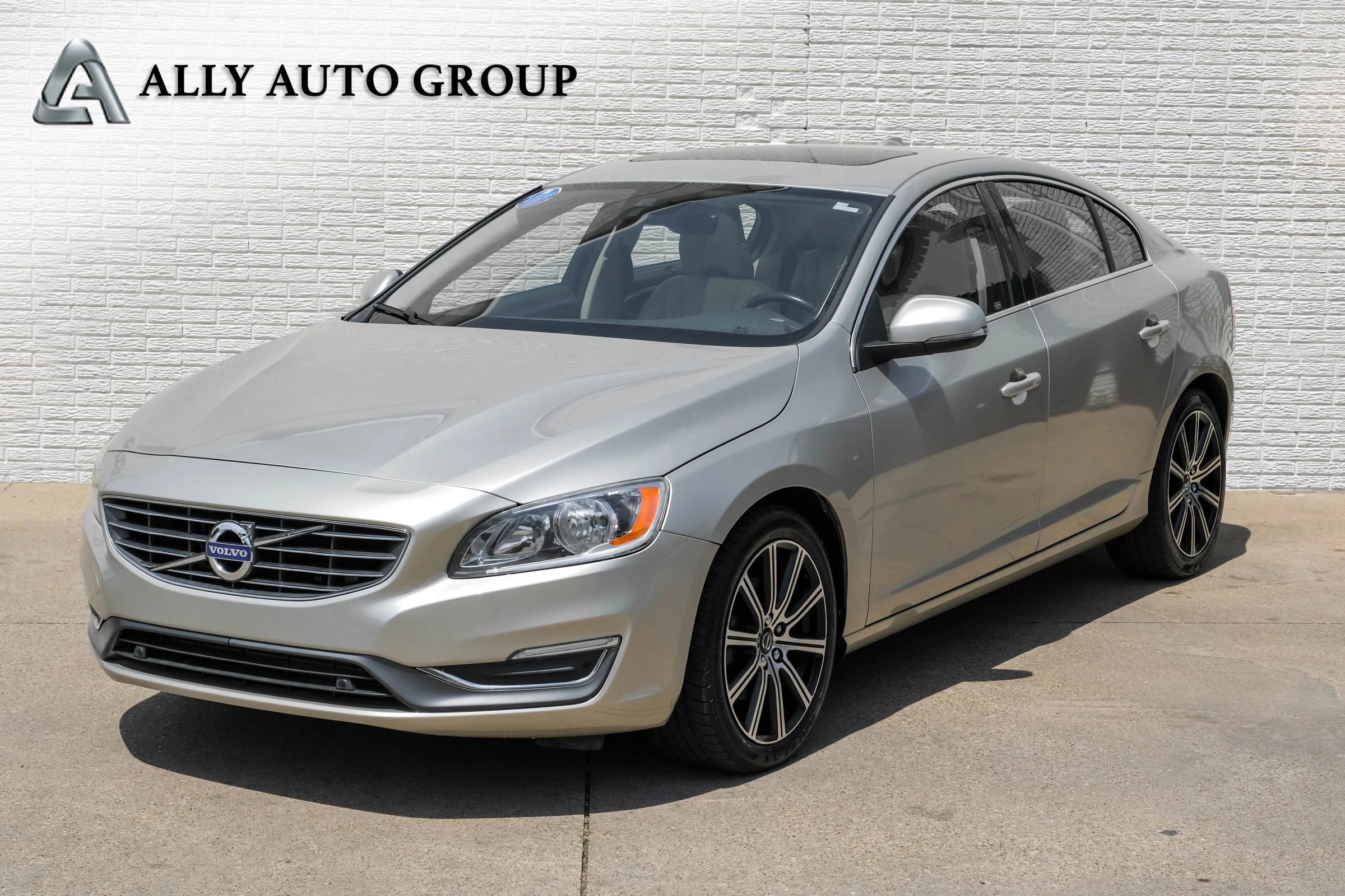 Used 2017 Volvo S60 T5 Inscription