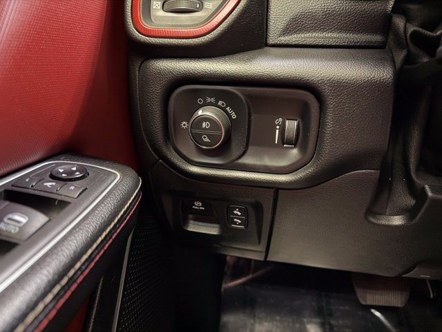 Used 2021 RAM 1500 Rebel w/ Level 2 Equipment Group AWD/4WD image 15