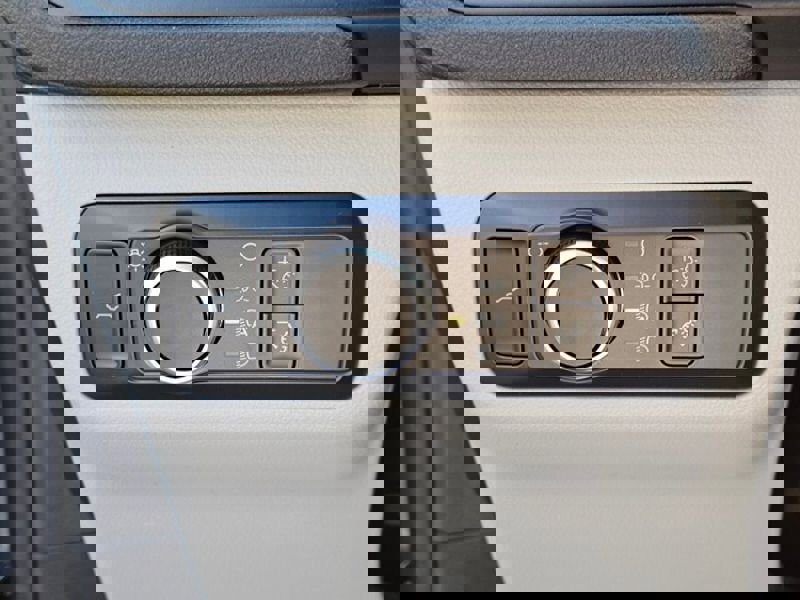 New 2026 Ford Escape Active w/ Active Premium Tech Pack image 27