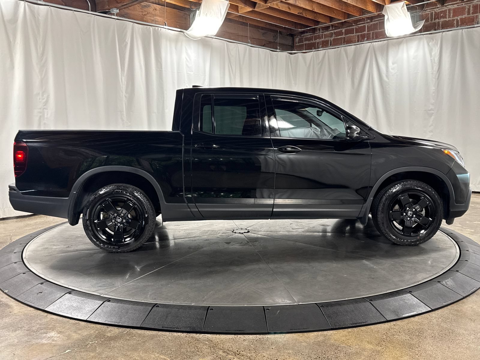 Used 2019 Honda Ridgeline Black Edition image 6