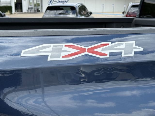 Used 2023 Chevrolet Silverado 1500 LT AWD/4WD image 12