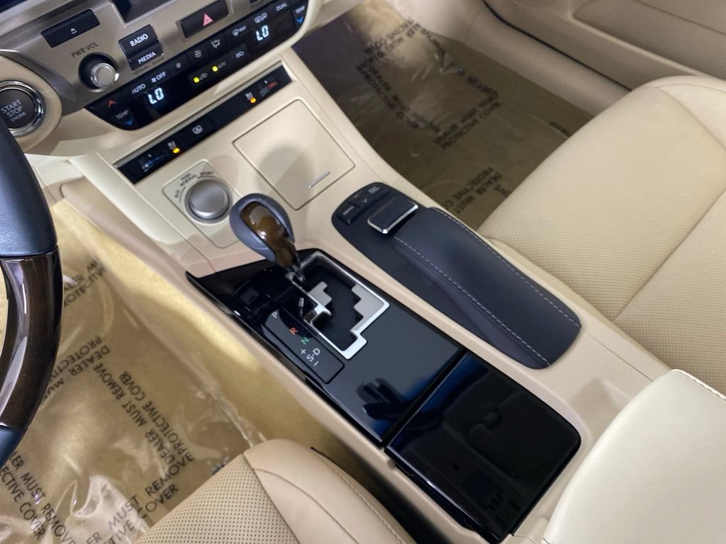 Used 2014 Lexus ES 350 w/ Luxury Package FWD image 22
