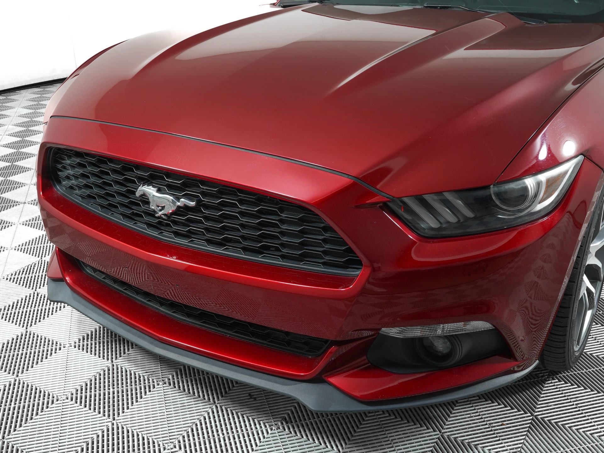 Used 2016 Ford Mustang Premium w/ Equipment Group 201A image 25