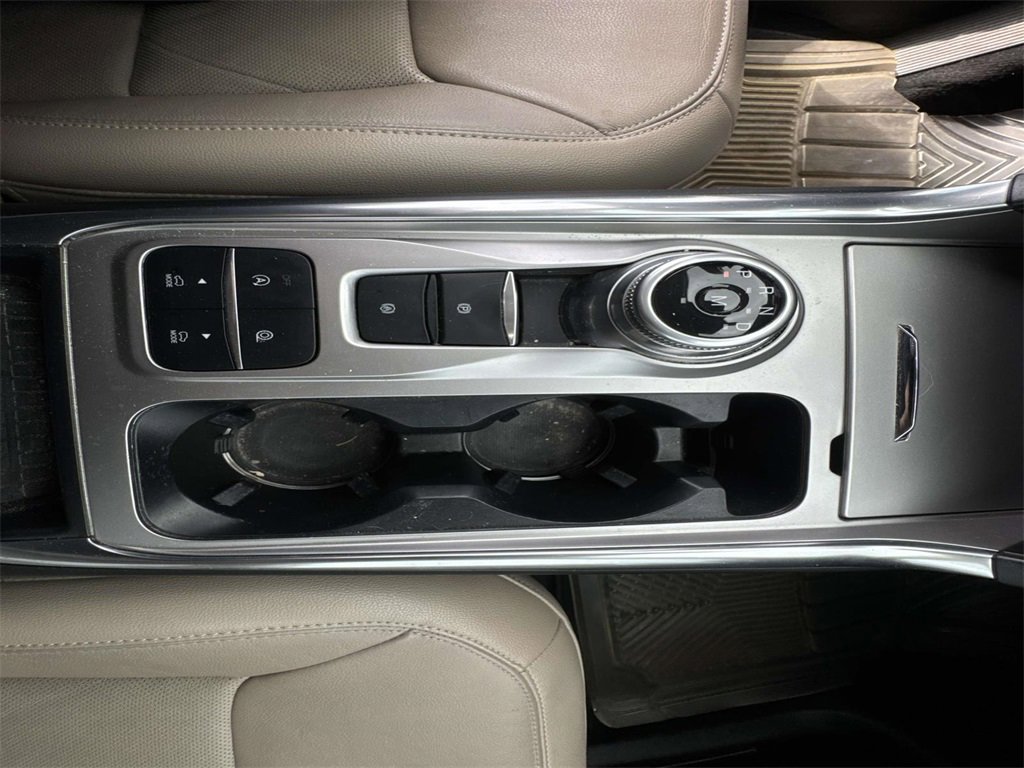 Used 2020 Ford Explorer Limited image 45