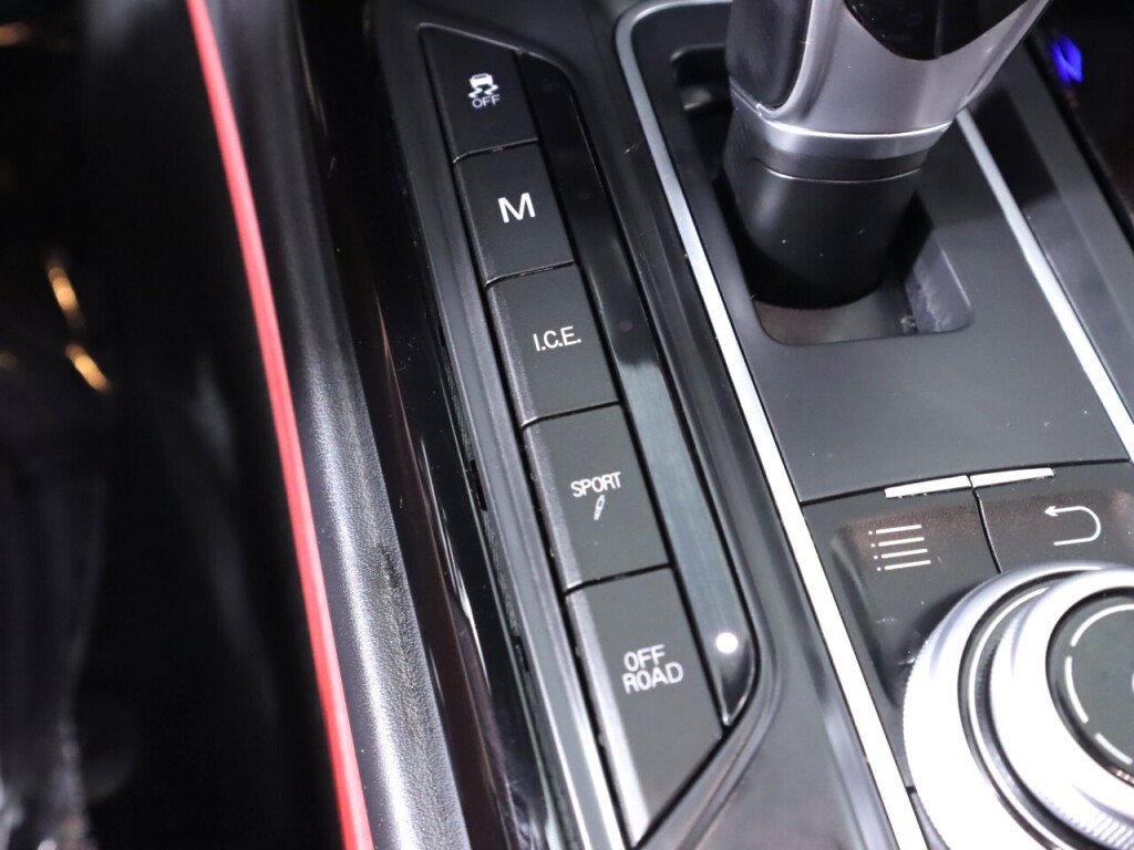 Used 2018 Maserati Levante GranSport AWD/4WD image 28