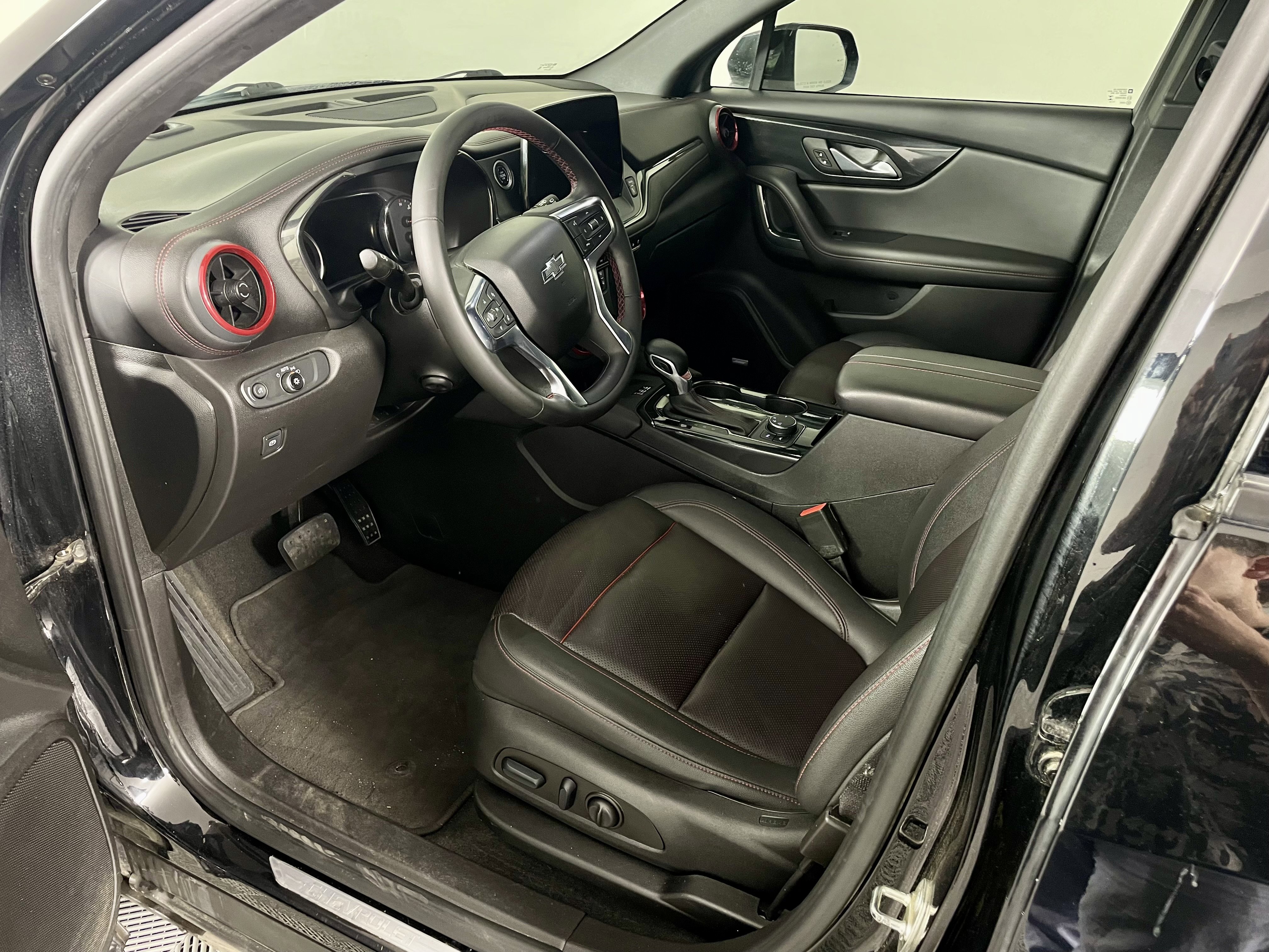 Used 2023 Chevrolet Blazer RS w/ Driver Confidence II Package image 11