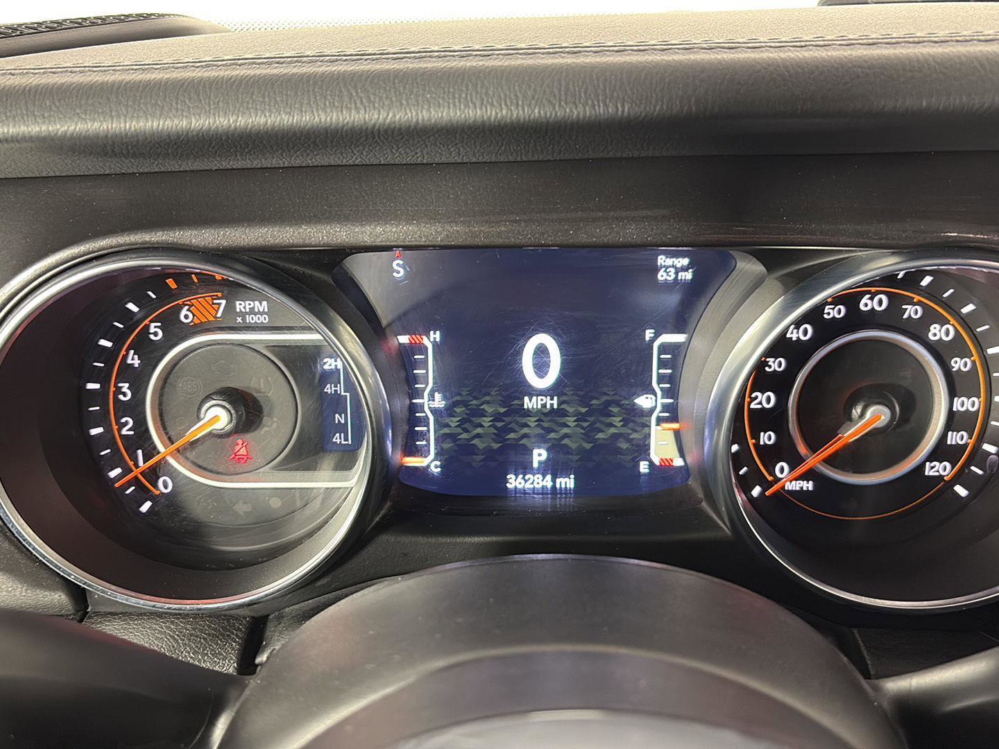 Used 2023 Jeep Wrangler Unlimited Sahara image 38