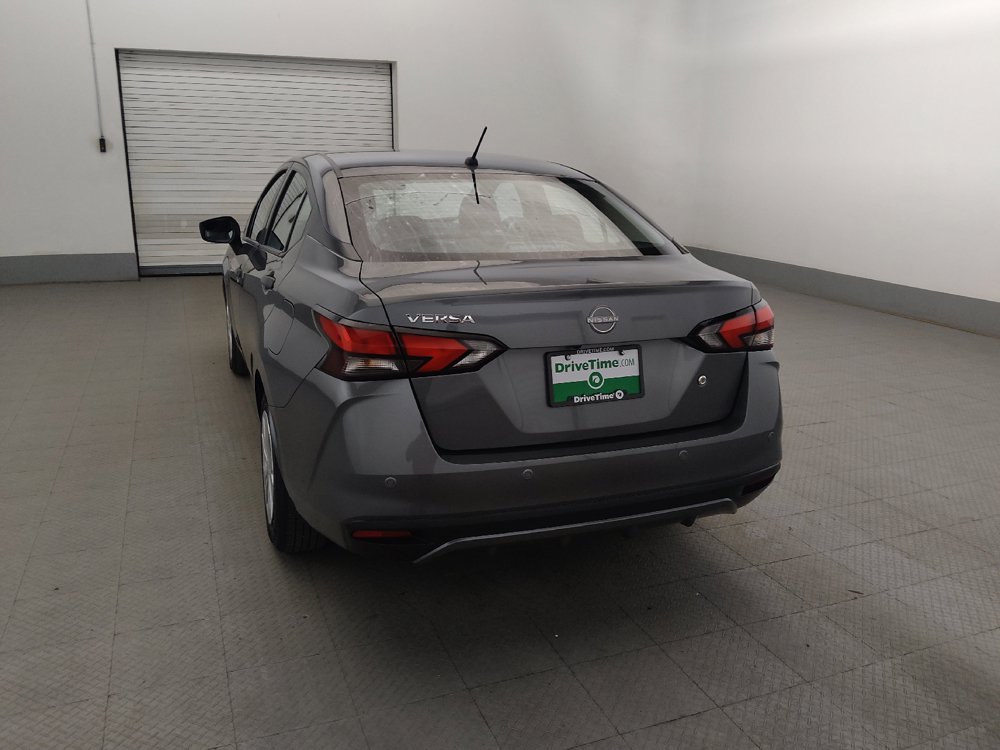 Used 2025 Nissan Versa S FWD image 6