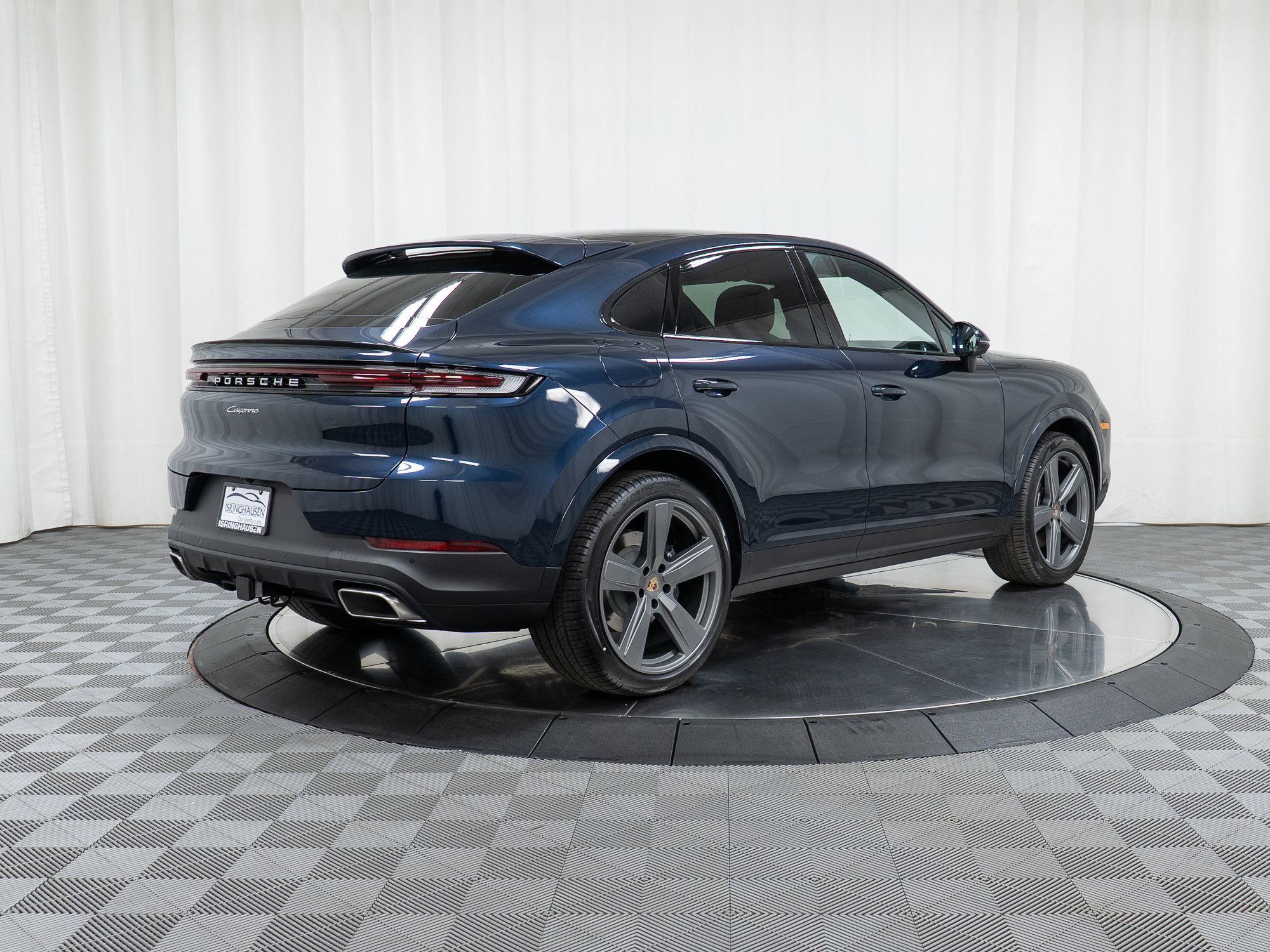 New 2026 Porsche Cayenne Coupe AWD/4WD image 7