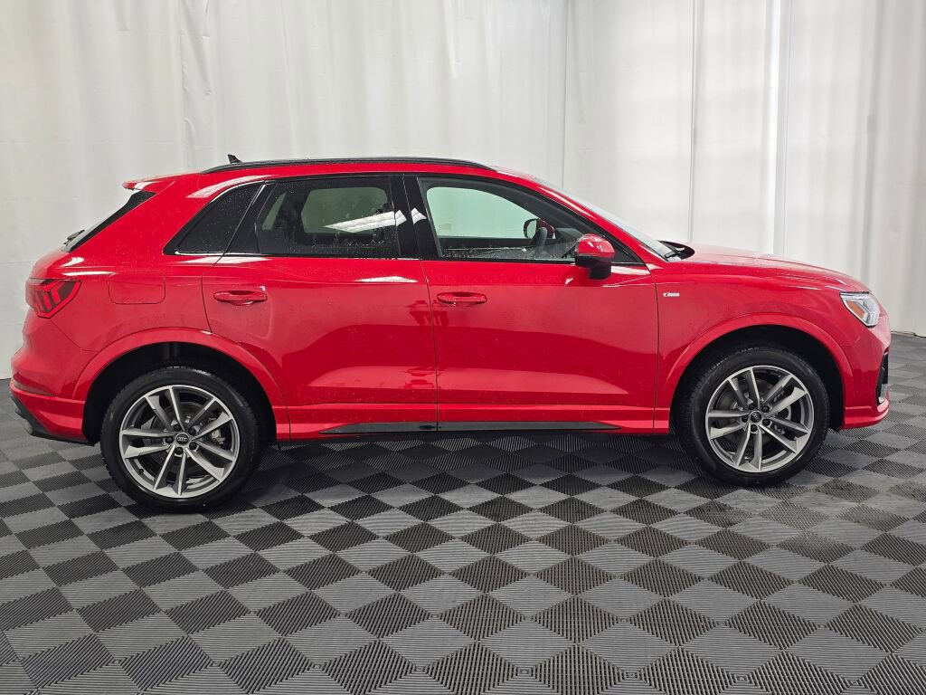 New 2025 Audi Q3 2.0T Premium image 7