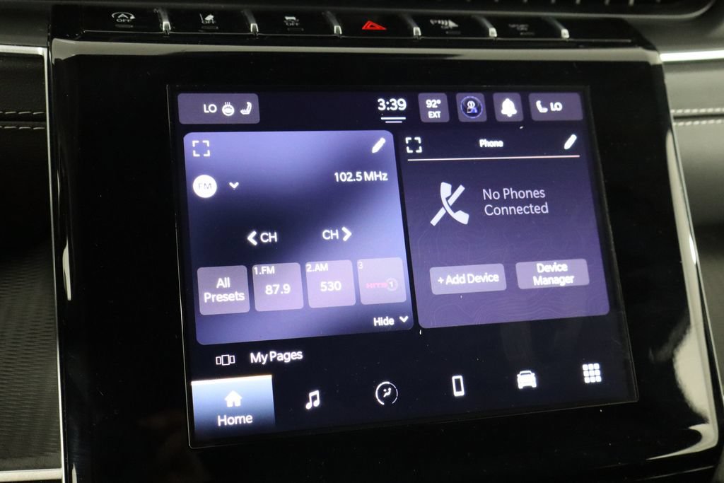 Used 2025 Jeep Grand Cherokee L Laredo w/ Luxury Tech Group I RWD image 33