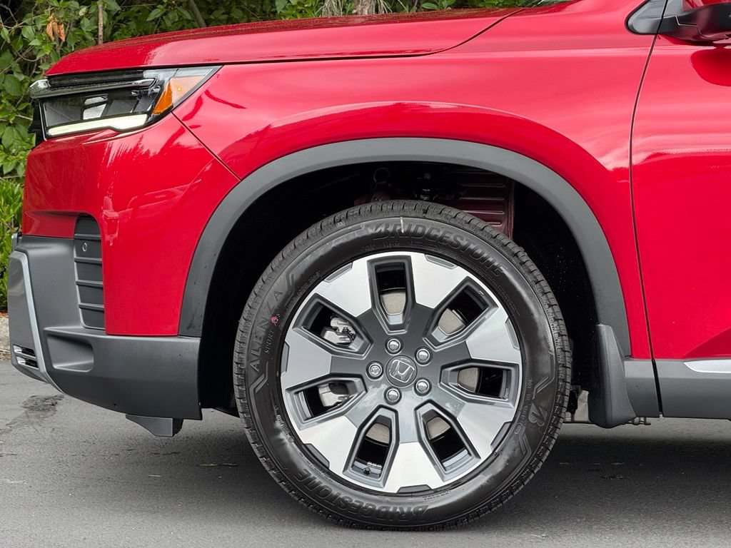 New 2026 Honda Pilot Elite image 4