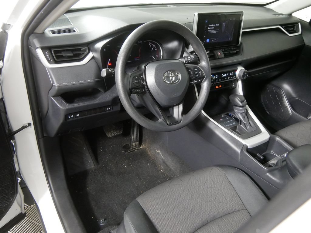 Used 2024 Toyota RAV4 XLE w/ Convenience Package AWD/4WD image 13
