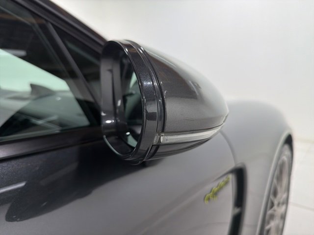 Used 2018 Porsche Panamera 4 image 26