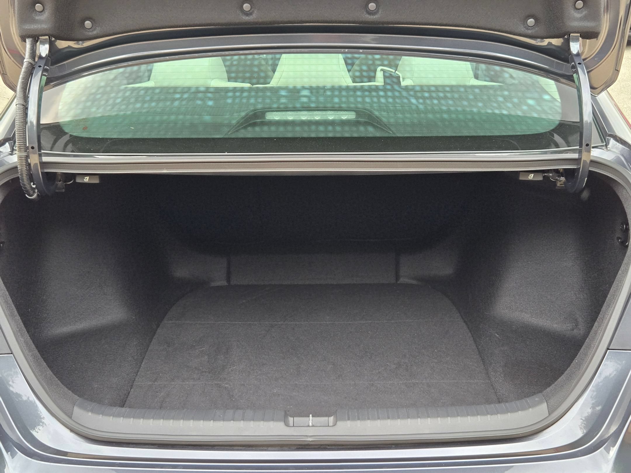 Used 2025 Honda Accord SE image 25
