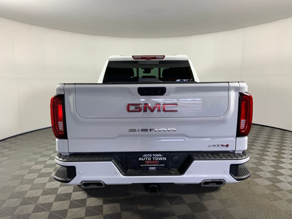 Used 2025 GMC Sierra 1500 AT4 w/ Technology Package image 8