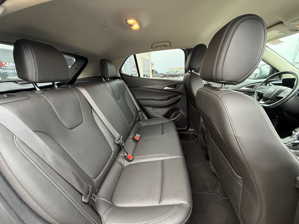 Used 2024 Buick Encore GX Sport Touring AWD/4WD image 39
