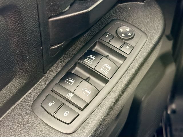 Used 2019 RAM 1500 Express w/ Express Value Package AWD/4WD image 17