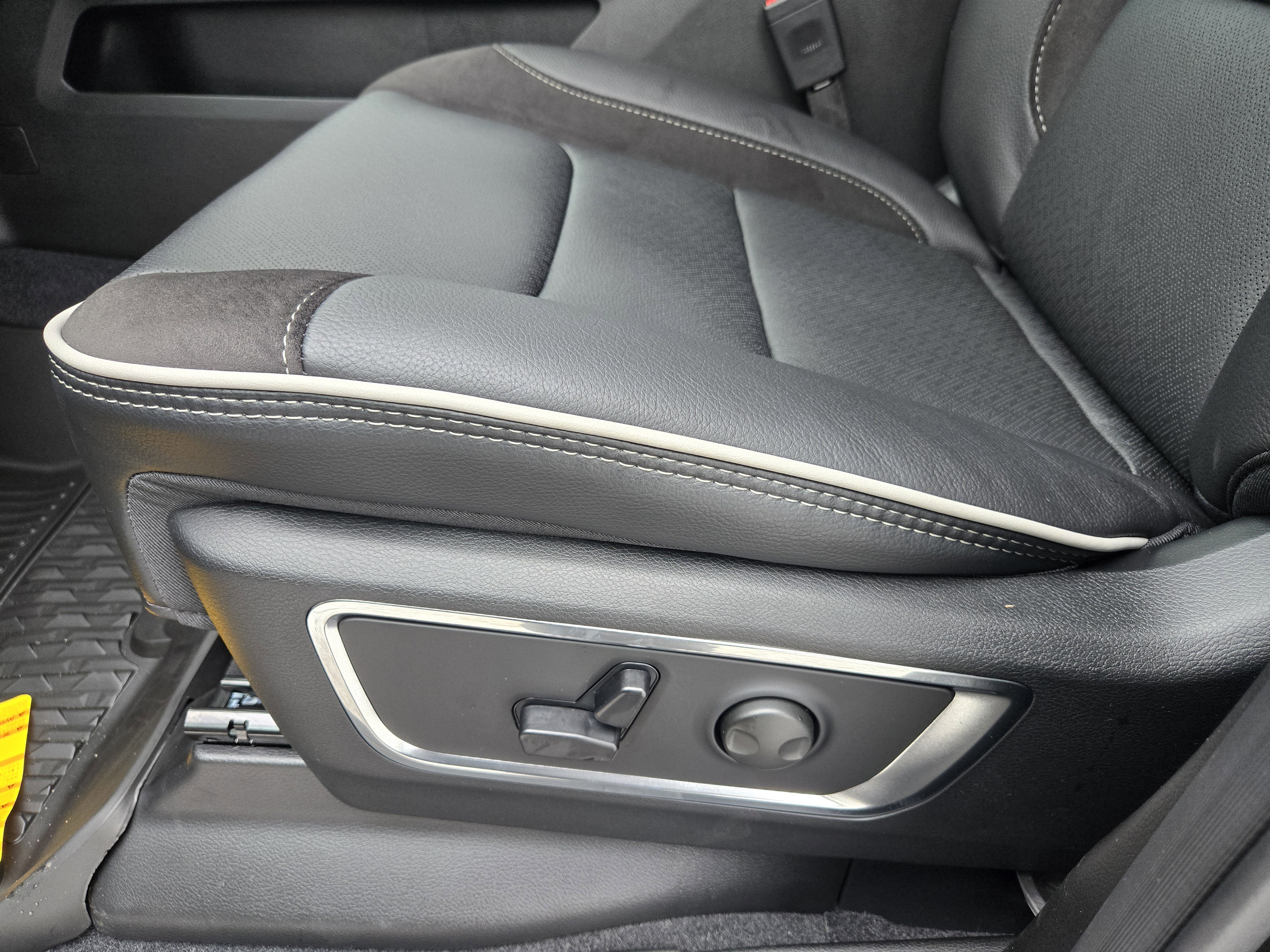 New 2026 RAM 1500 Laramie image 19