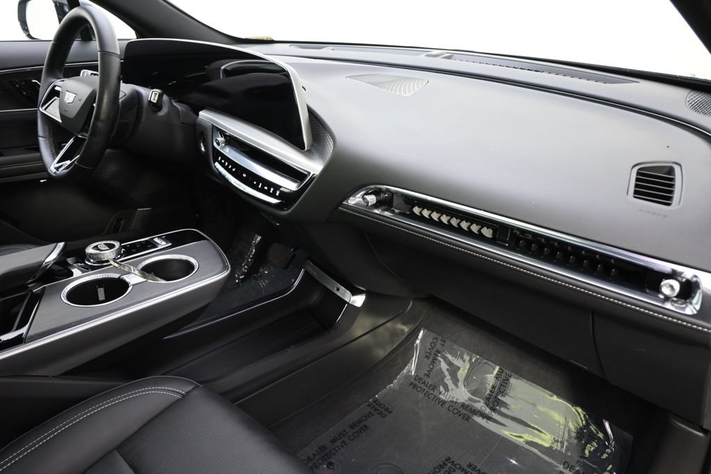 Certified 2024 Cadillac Lyriq Sport w/ LPO, Floor Liner Package AWD/4WD image 15