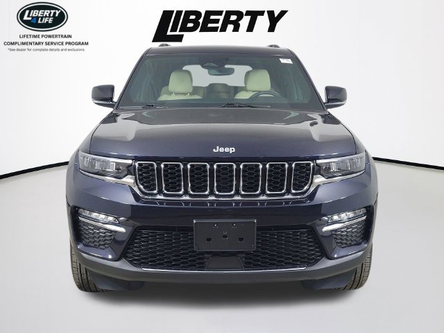 Used 2024 Jeep Grand Cherokee Limited AWD/4WD image 8