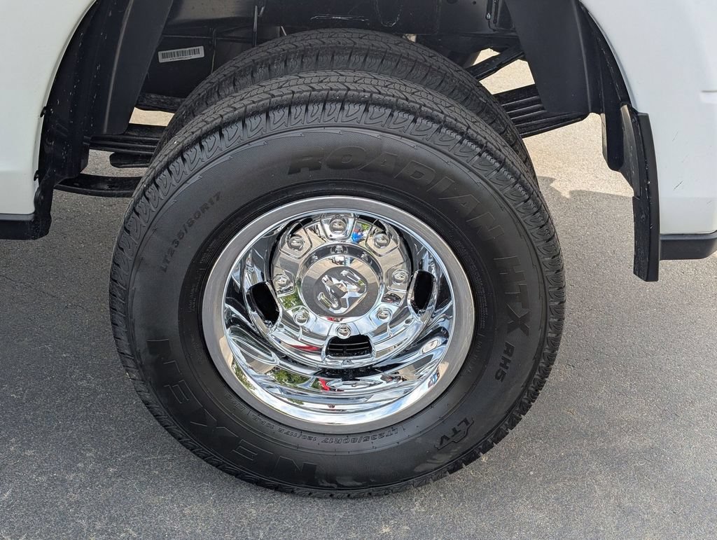 New 2026 RAM 3500 Tradesman w/ Chrome Appearance Group A AWD/4WD image 8