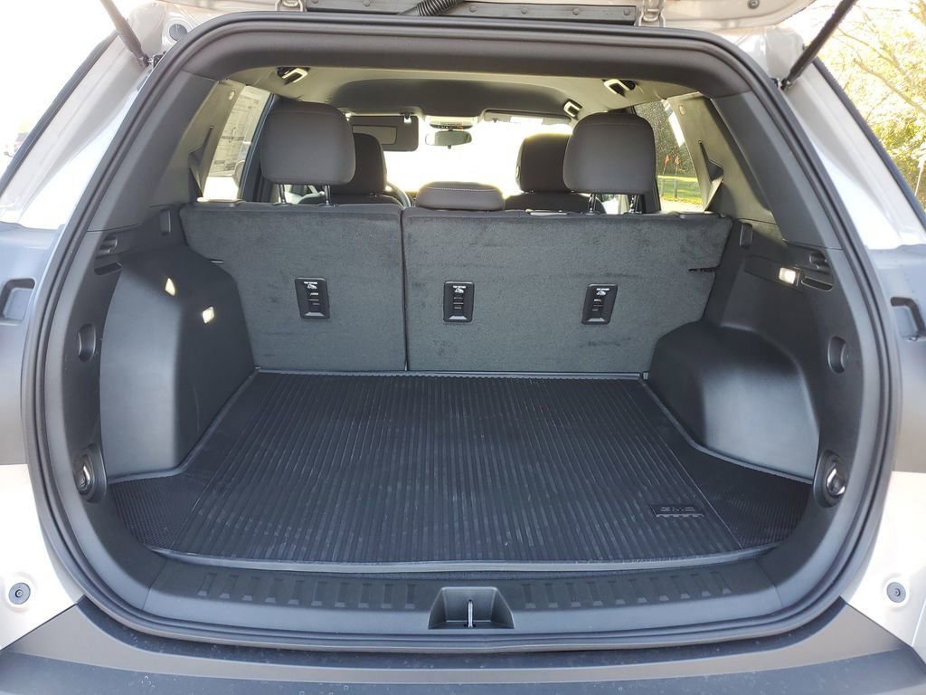 New 2026 GMC Terrain Elevation w/ LPO, Floor Liner Package image 8