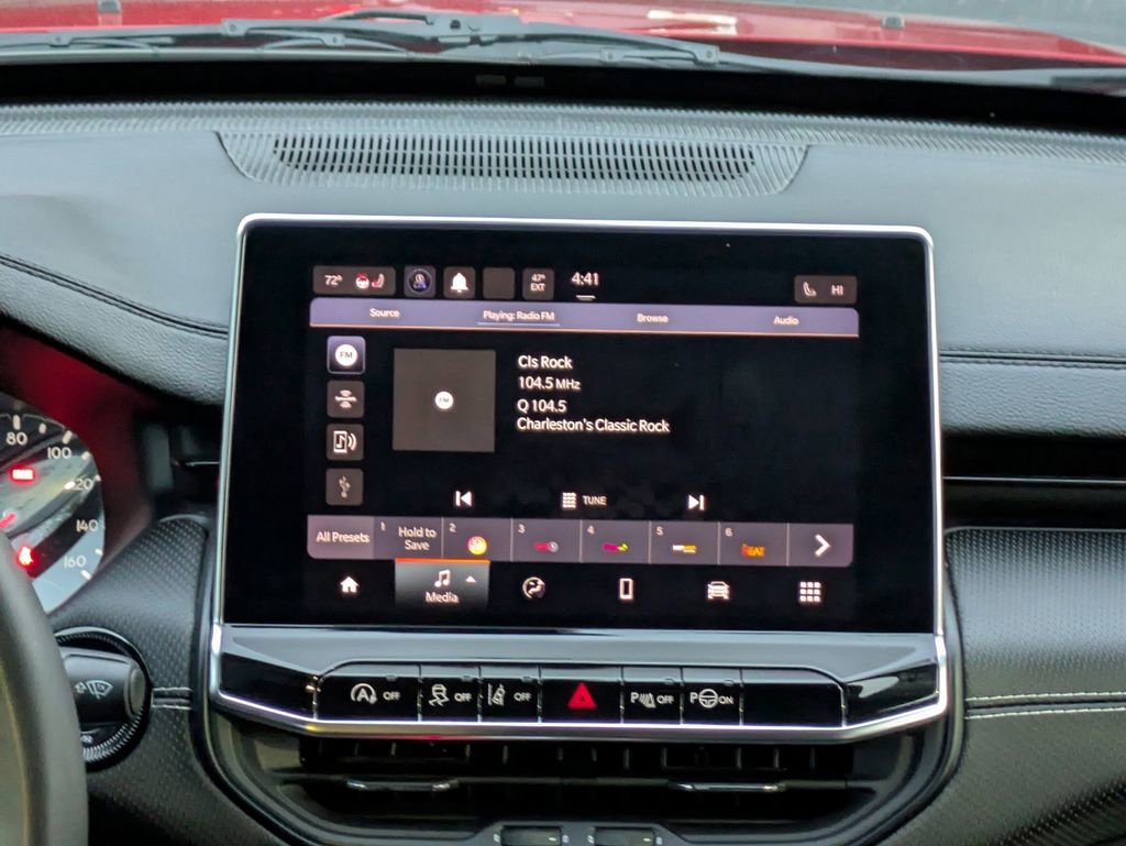 Used 2024 Jeep Compass Latitude w/ Convenience Group image 18