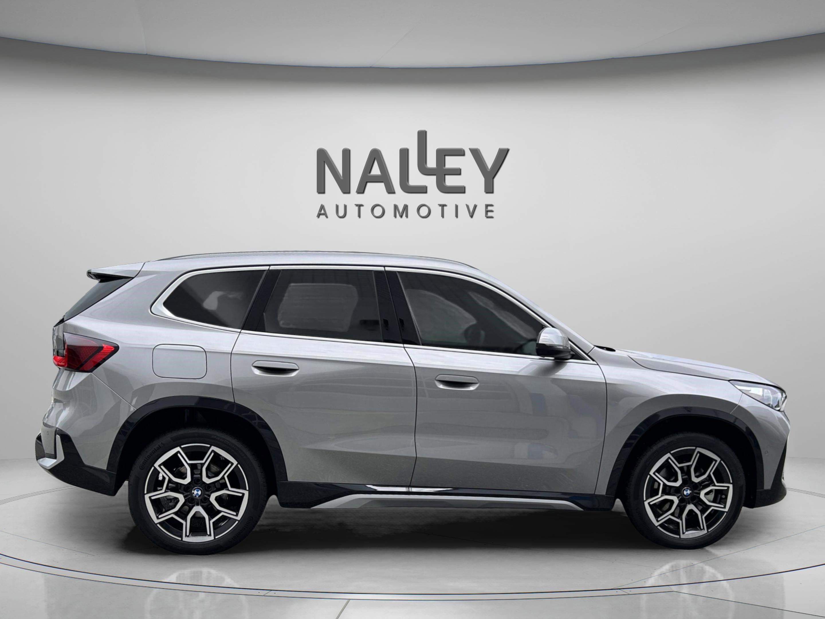 Used 2025 BMW X1 xDrive28i w/ Convenience Package image 4