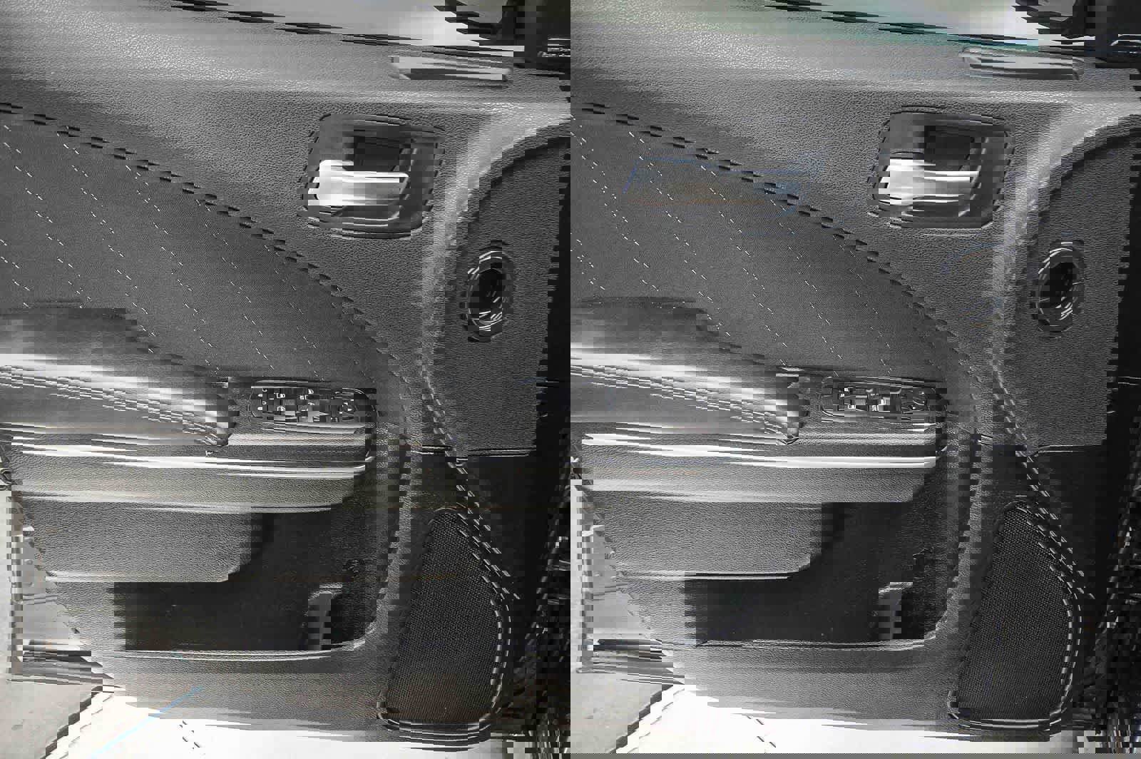 Used 2023 Dodge Charger Scat Pack w/ Harman/Kardon Audio Group image 21