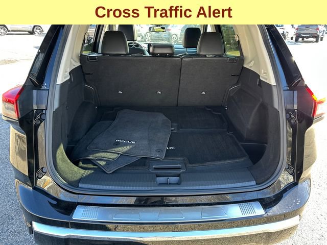Used 2026 Nissan Rogue Platinum w/ Platinum Premium Package image 12