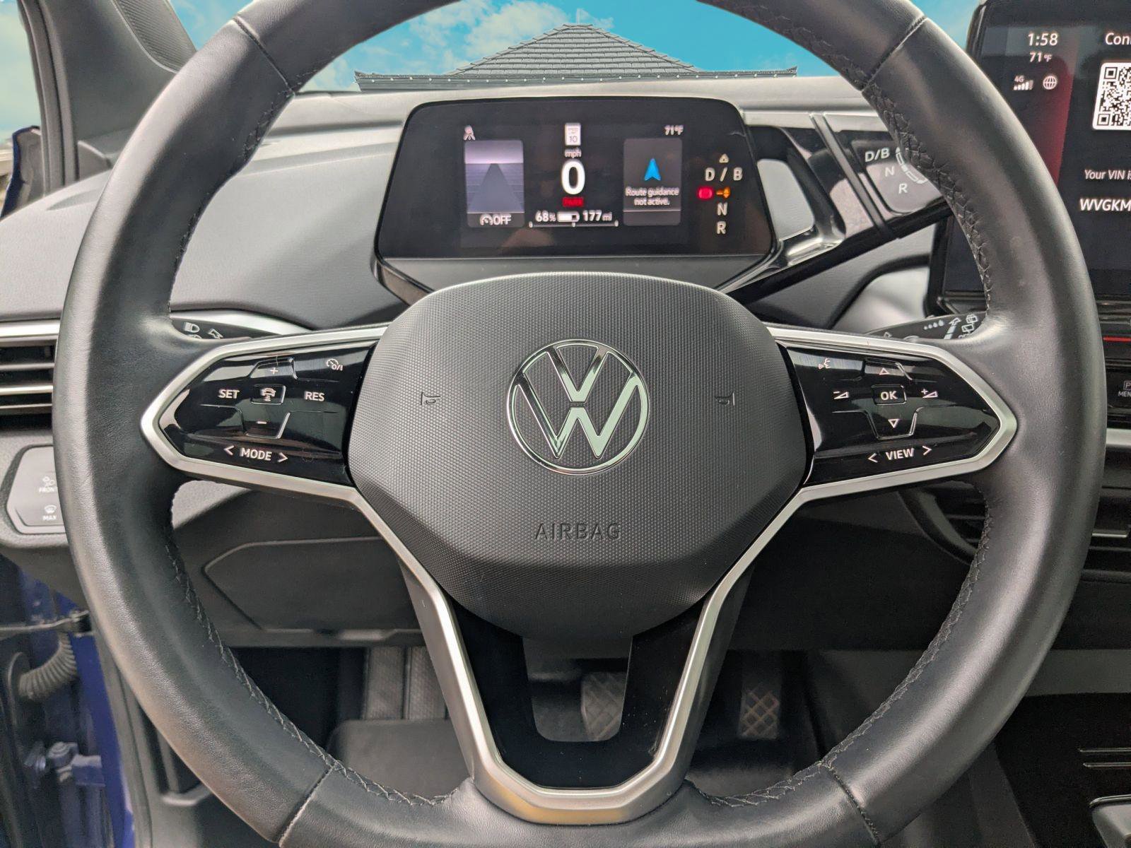 Used 2022 Volkswagen ID.4 Pro S RWD image 9