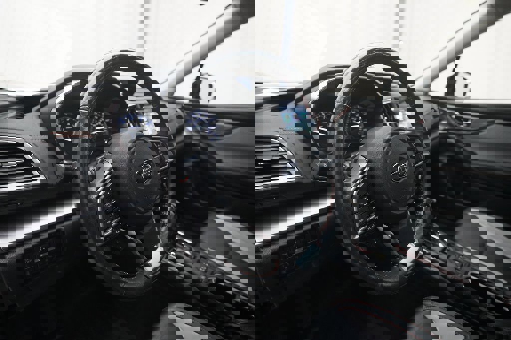 Used 2022 Subaru Crosstrek 2.5i Limited image 8