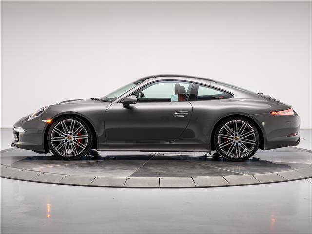 Used 2015 Porsche 911 Carrera S RWD image 2