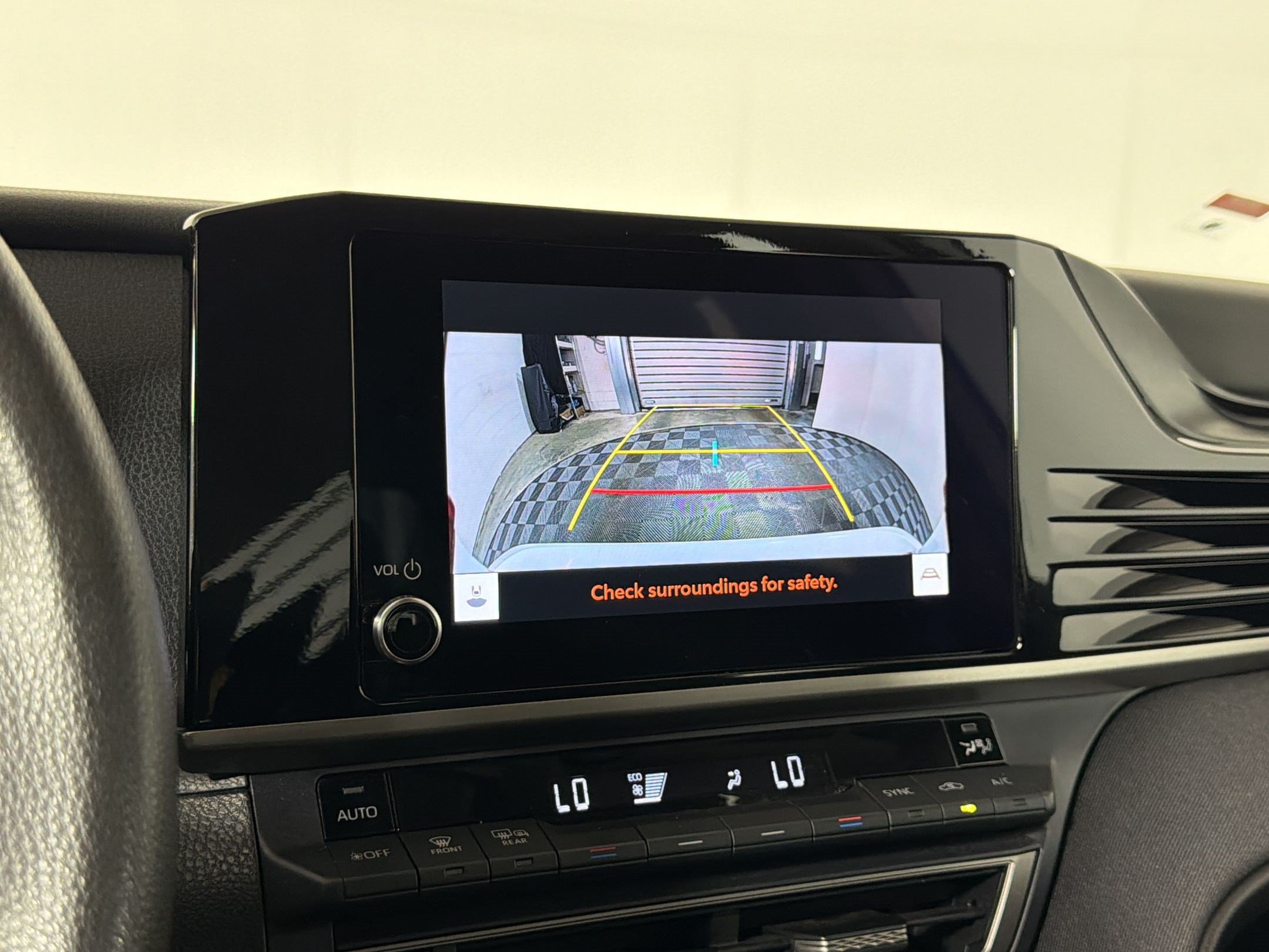 Used 2025 Toyota Camry LE FWD image 17