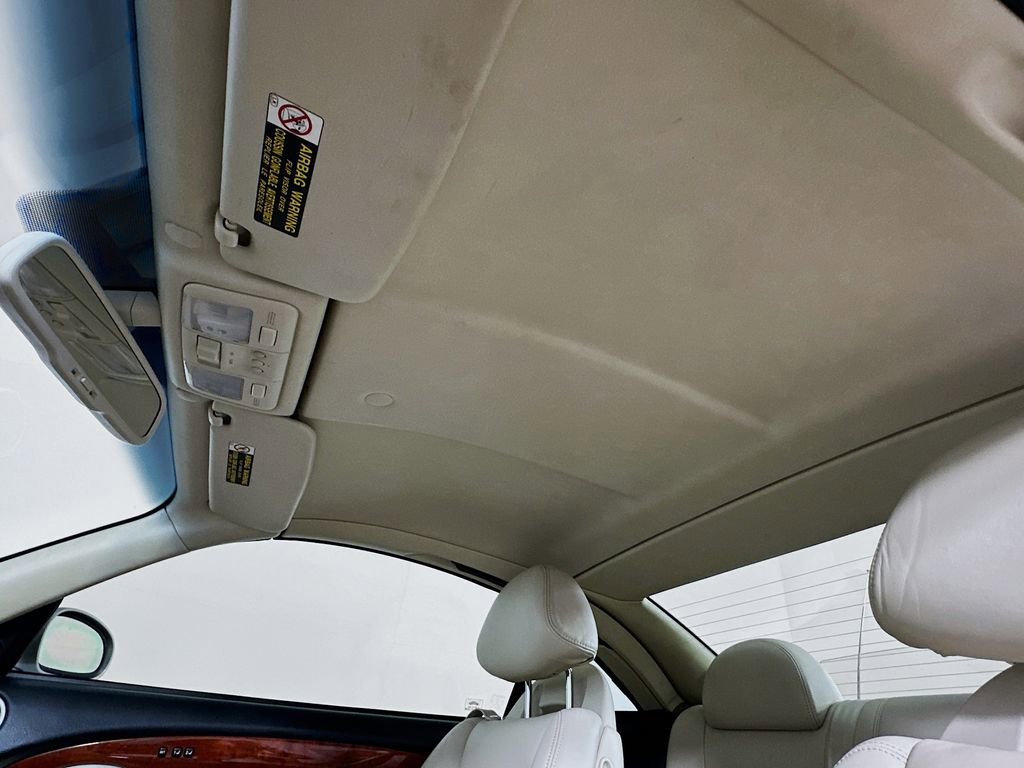 Used 2006 Lexus SC 430 Convertible RWD image 10