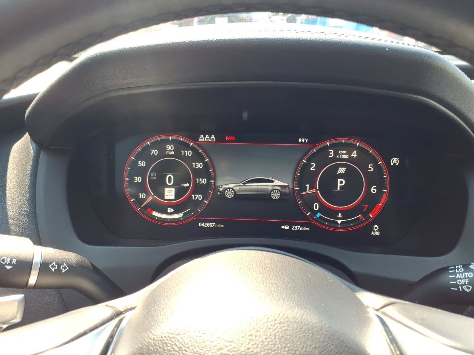 Used 2020 Jaguar XE S RWD image 23
