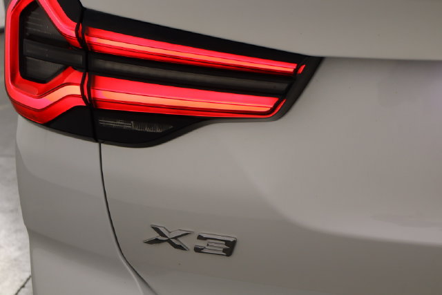 Used 2023 BMW X3 xDrive30i w/ Premium Package AWD/4WD image 40