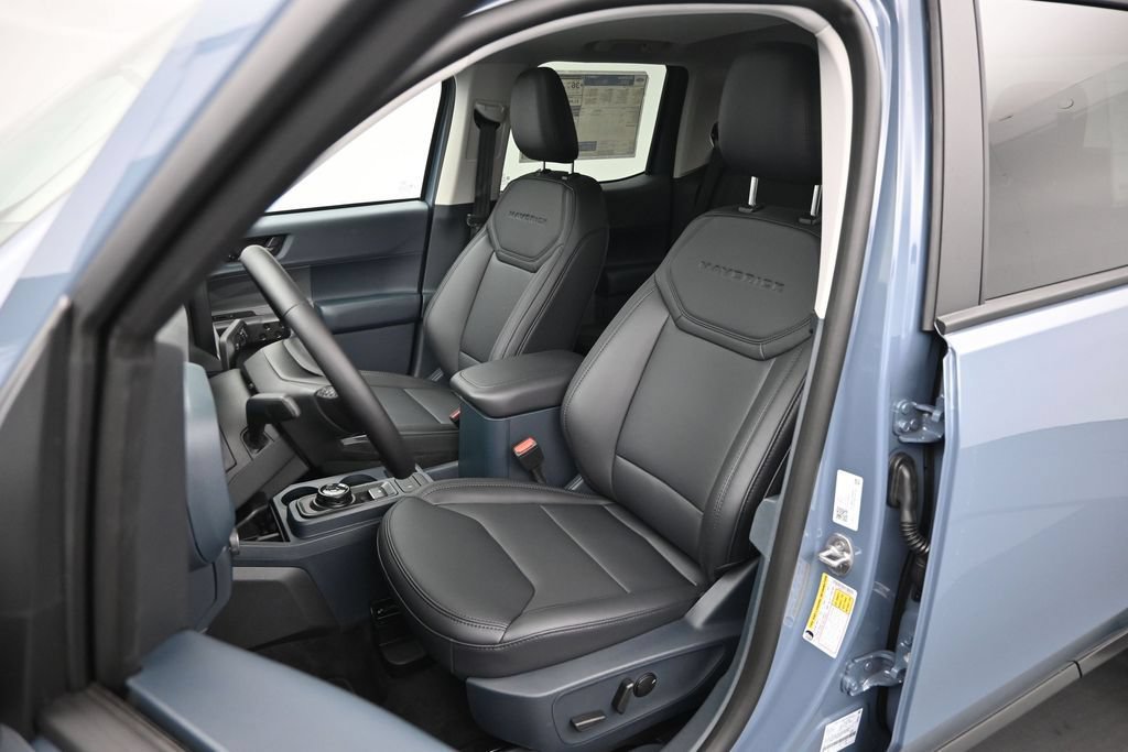 New 2026 Ford Maverick Lariat w/ Black Appearance Package AWD/4WD image 8