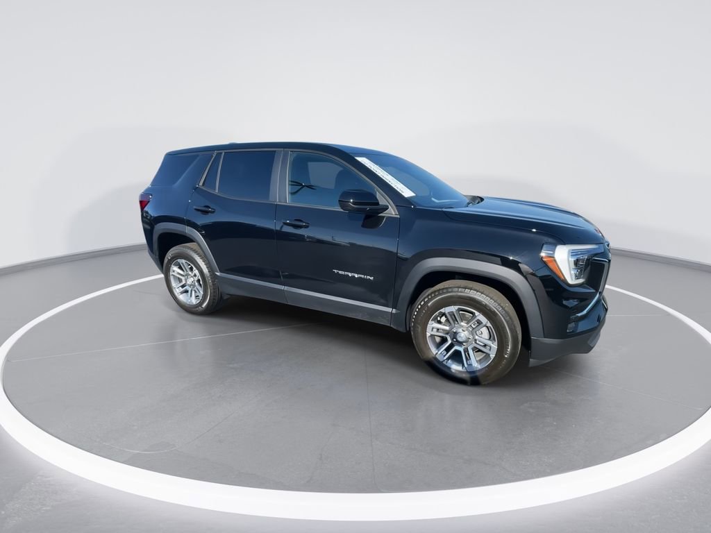 Used 2026 GMC Terrain Elevation image 2