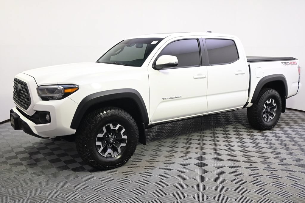 Used 2023 Toyota Tacoma TRD Off-Road w/ TRD Premium Off Road Package AWD/4WD image 2