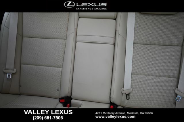 Used 2016 Lexus ES 350 w/ Navigation System Package image 16