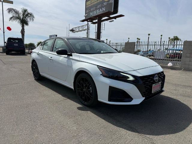 New 2026 Nissan Altima 2.5 SR w/ SR Midnight Edition Package
