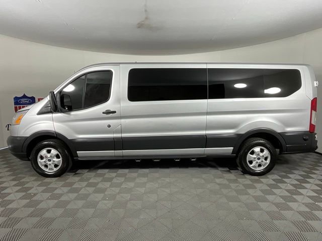 Certified 2017 Ford Transit 350 XLT image 6