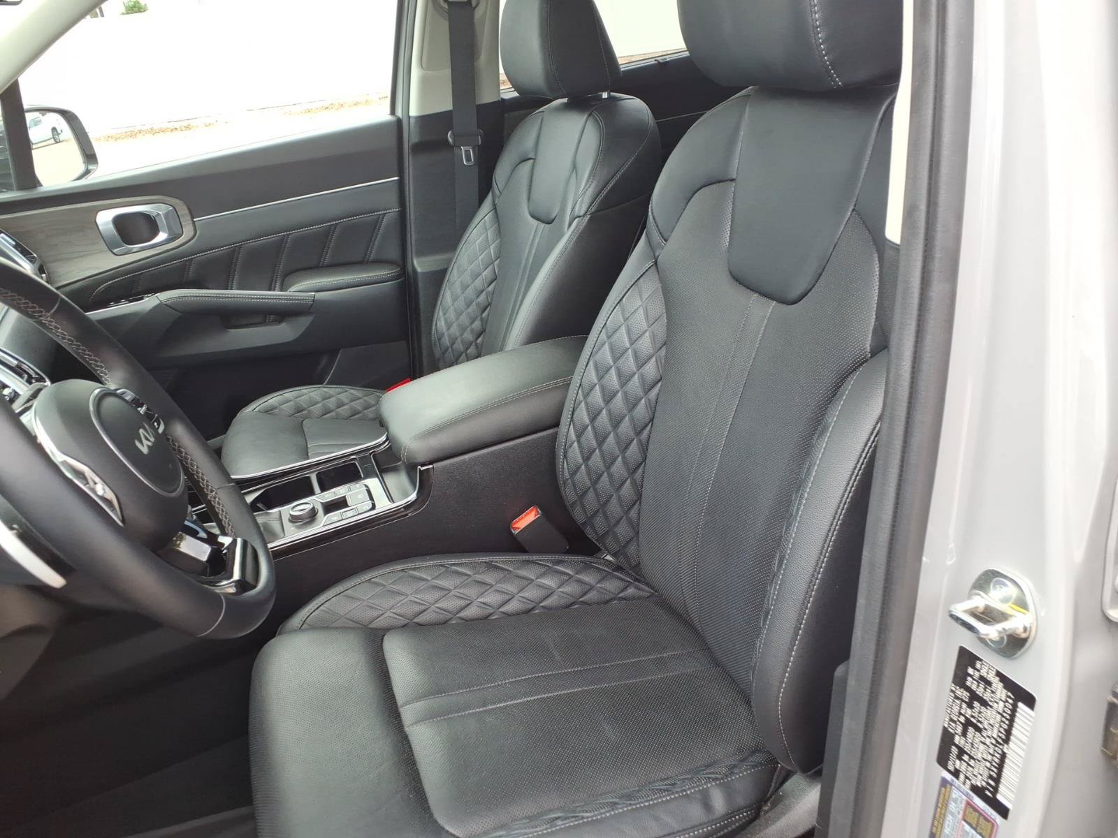 Used 2023 Kia Sorento SX Prestige AWD/4WD image 20