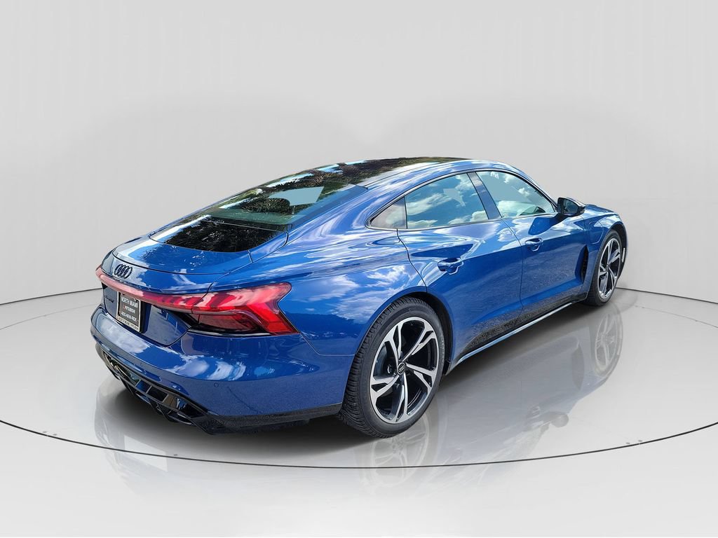 Used 2024 Audi e-tron GT Premium Plus w/ Performance Package AWD/4WD image 7