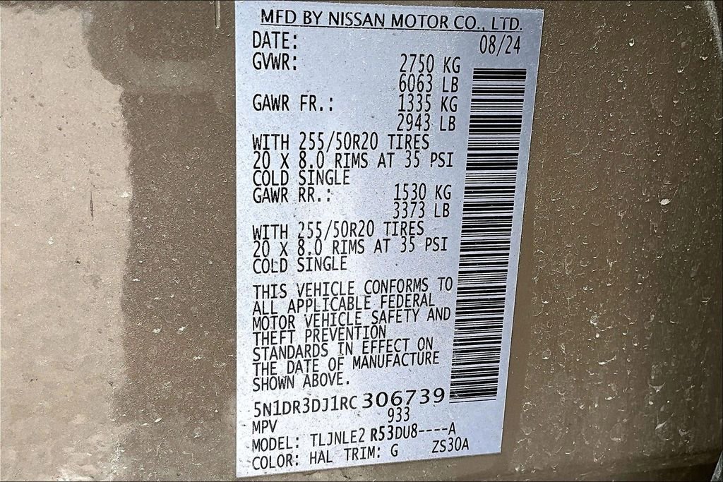 Used 2024 Nissan Pathfinder Platinum w/ Black Appearance Package AWD/4WD image 43