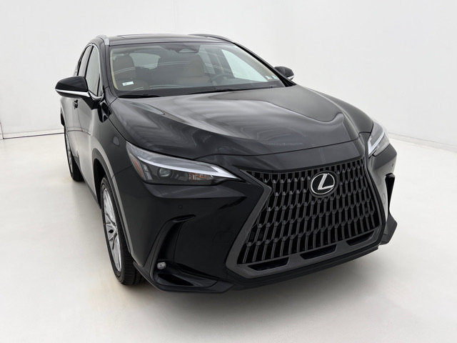 Used 2025 Lexus NX 350 AWD w/ Accessory Package (2T) image 3